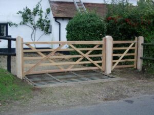 equestrian fencing